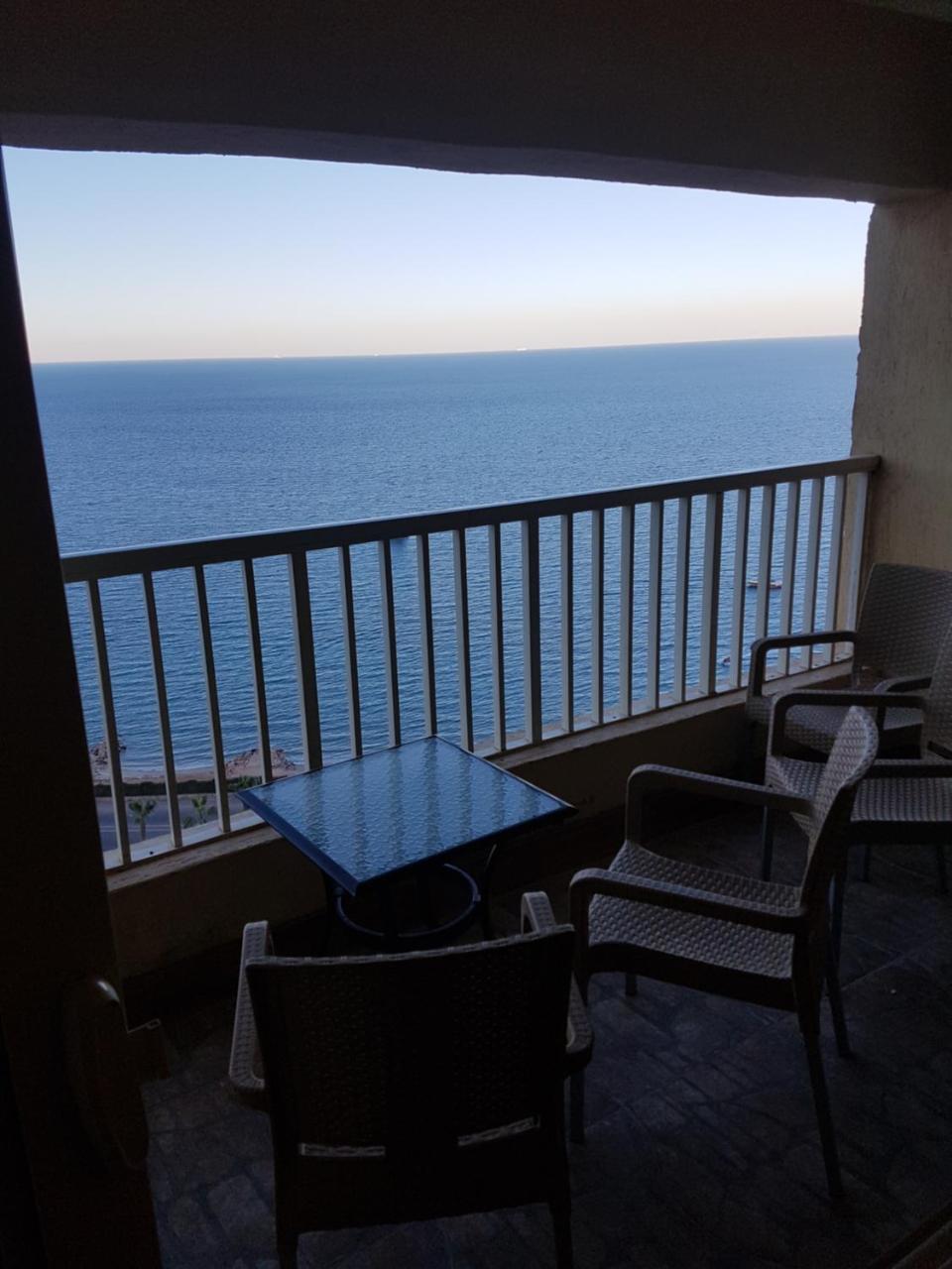 Apartment At Porto Sokhna Pyramids - Ain Sukhna Ngoại thất bức ảnh