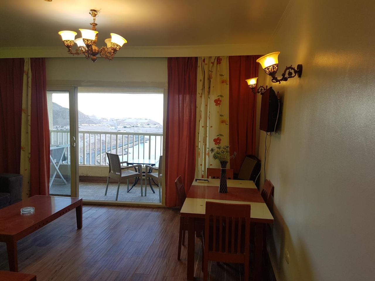 Apartment At Porto Sokhna Pyramids - Ain Sukhna Ngoại thất bức ảnh