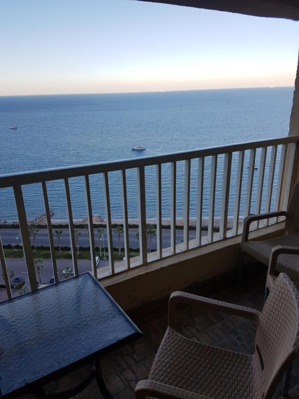 Apartment At Porto Sokhna Pyramids - Ain Sukhna Ngoại thất bức ảnh